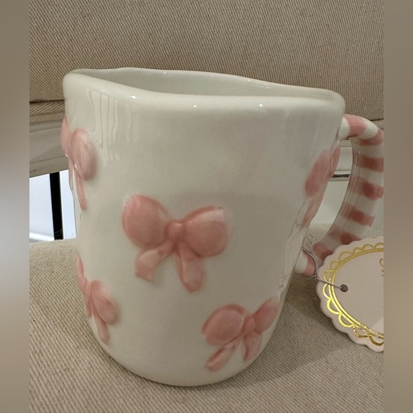 NWT Pinkmas Pink Bow Christmas Mug by Sunday Morning Ceramics - Picture 5 of 9